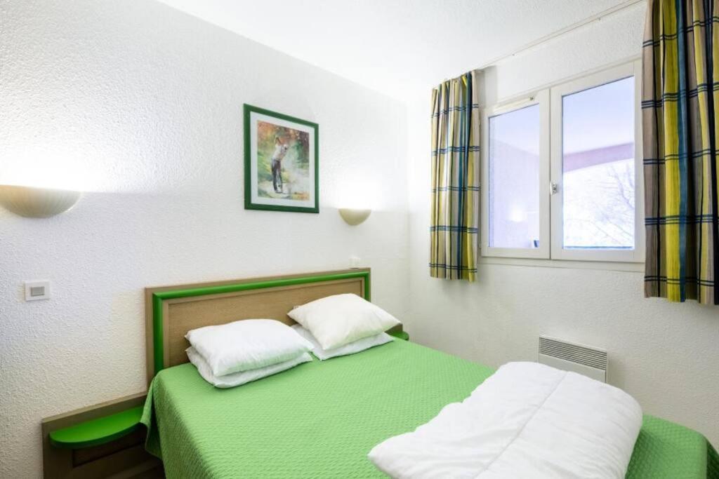 Bel Appartement Vue Sur Piscine 1 Chambre Fermee Et 1 Espace Cabine Сен-Рафаэль Экстерьер фото